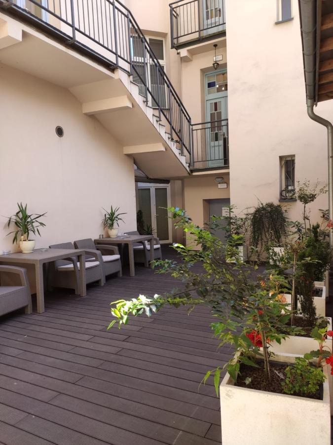 Mirror Apartments Красков Екстериор снимка