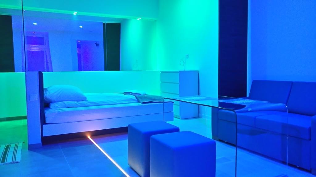 Mirror Apartments Красков Екстериор снимка