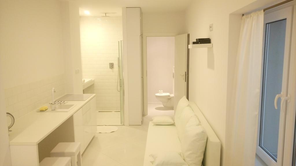 Mirror Apartments Красков Екстериор снимка