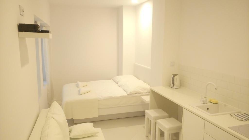 Mirror Apartments Красков Екстериор снимка